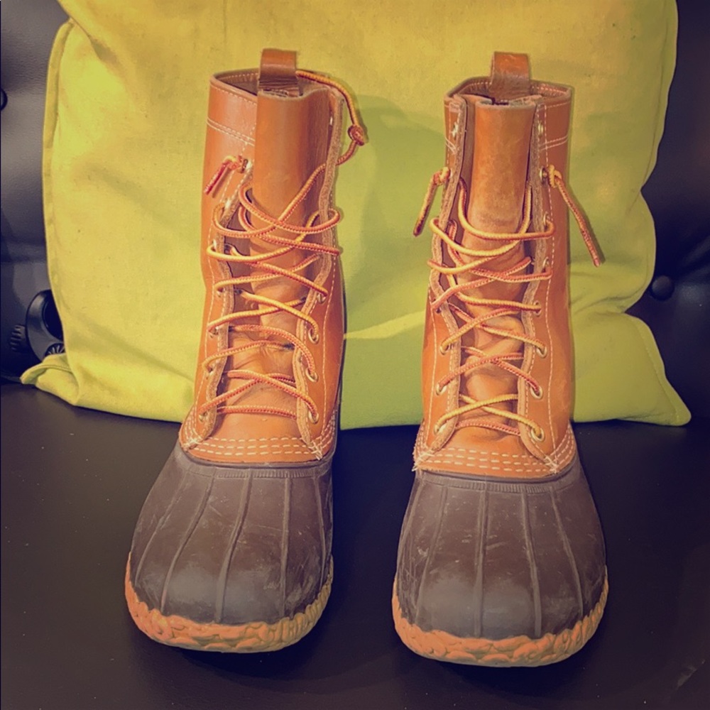 L.L. Bean Men’s 8” Duck Boots Tan leather size 11